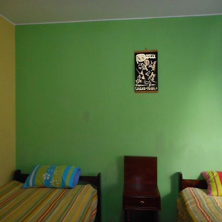 Hostal Geminis San Juan Bautista Exterior foto