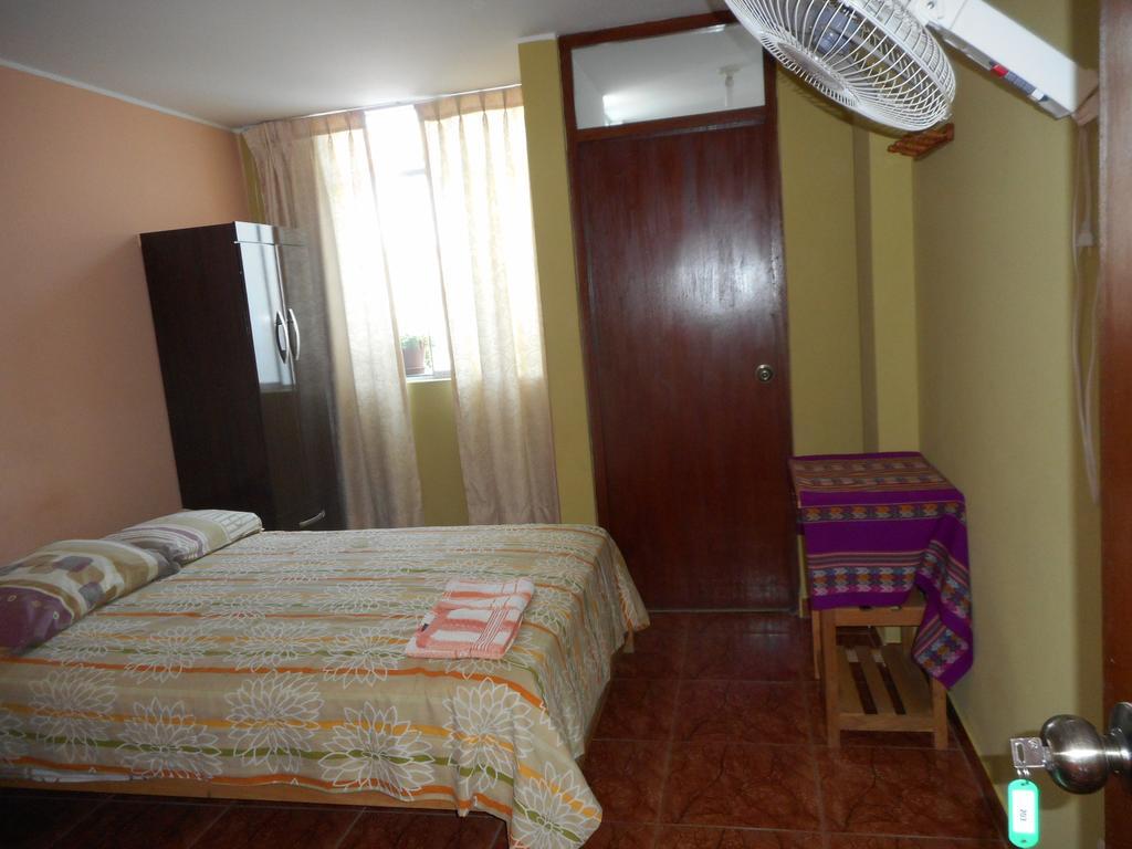 Hostal Geminis San Juan Bautista Exterior foto