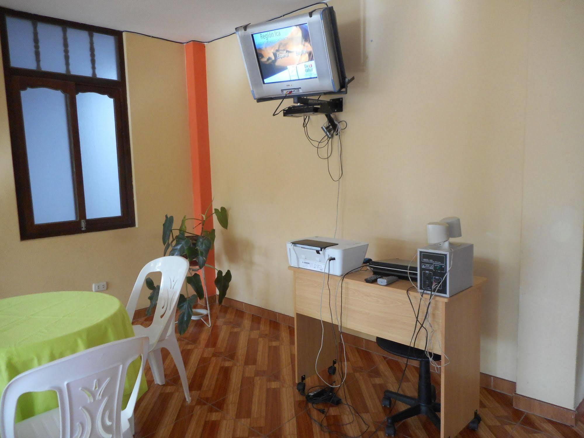 Hostal Geminis San Juan Bautista Exterior foto